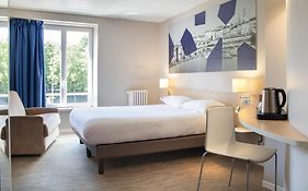 Brit Hotel Mâcon Centre Gare